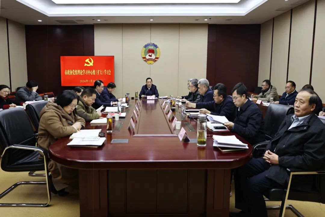 王昊 大會場_副本.jpg 王昊 大會場_副本.jpg