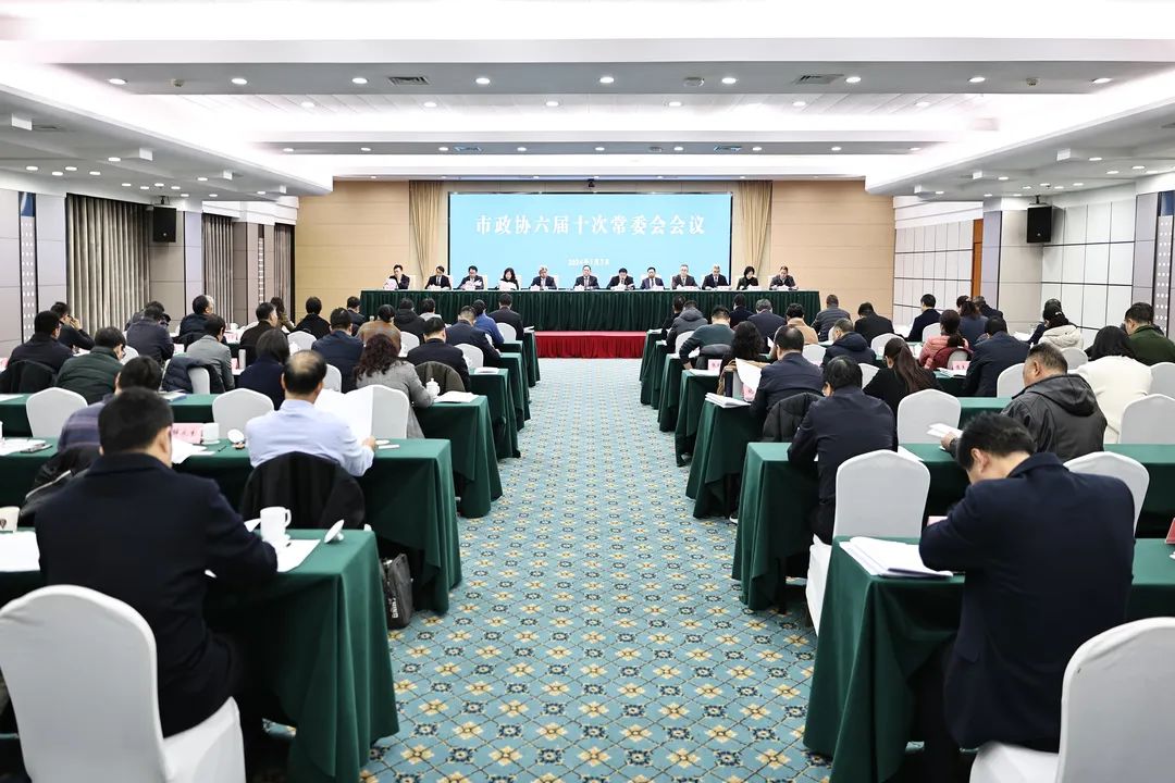 王昊 大會場_副本.jpg 王昊 大會場_副本.jpg