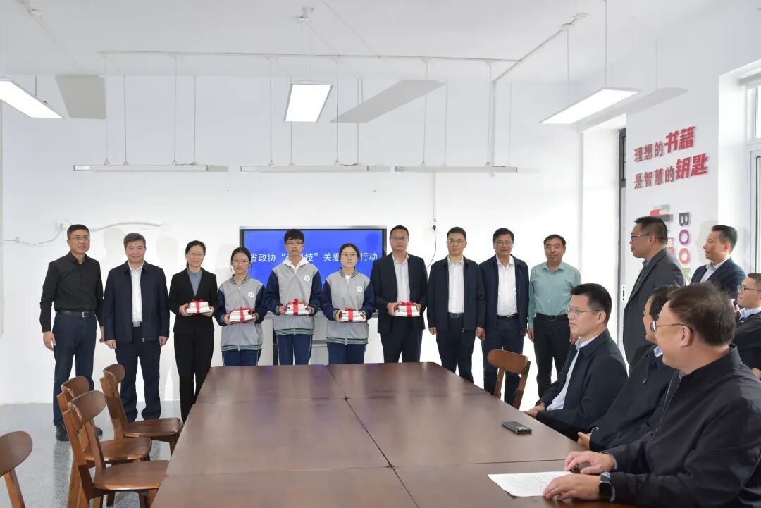 DSC_7401.JPG DSC_7401.JPG